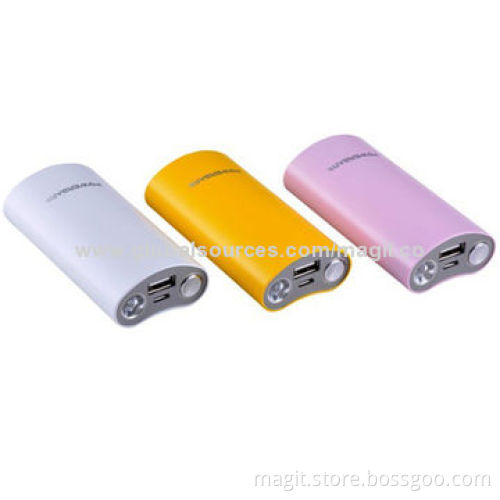 Mini Power Bank Supplier with 4,000/4,400/5,200mAh Capacity, CE/RoHS/FCC Mark